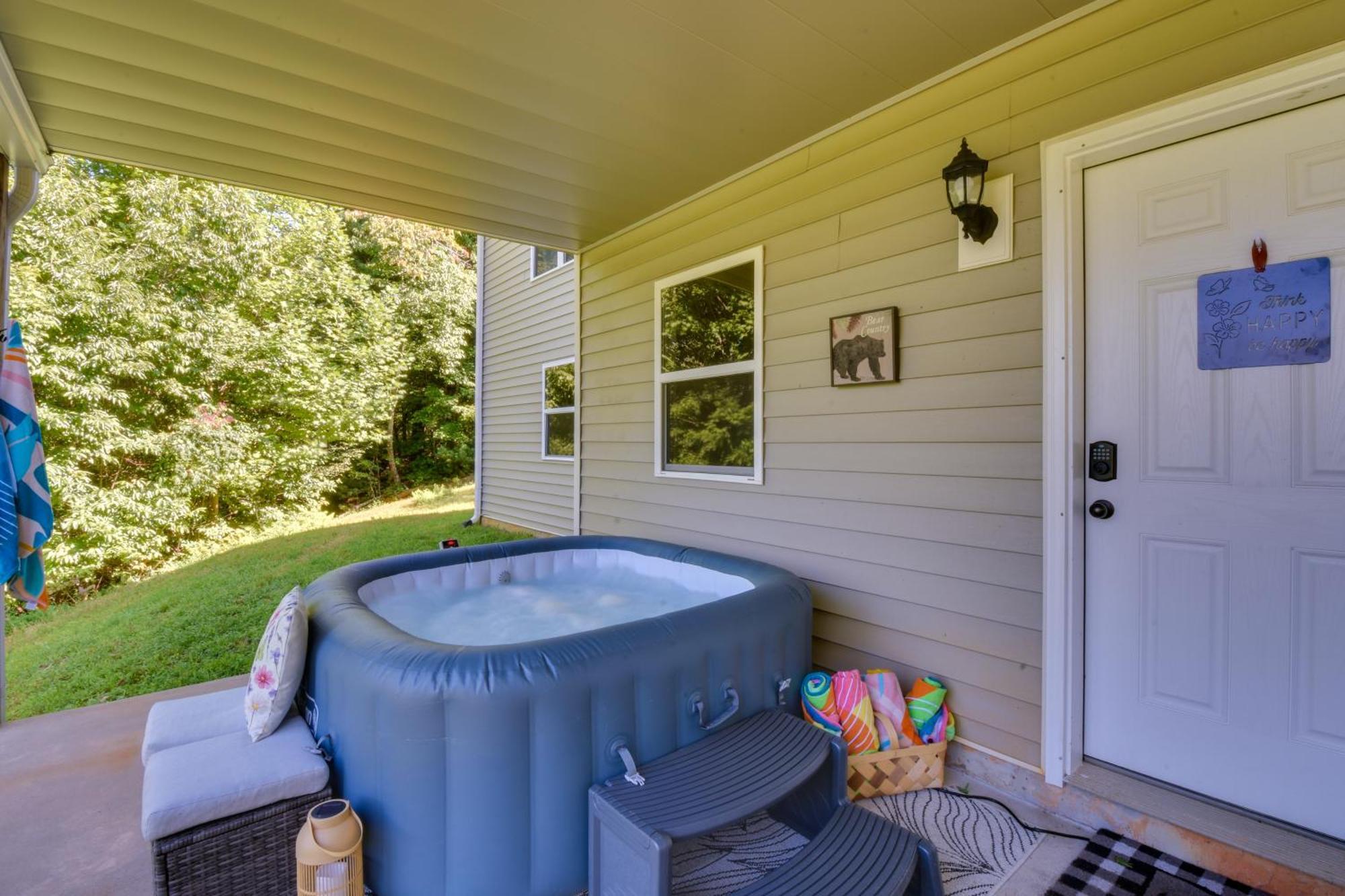 Lakemont Retreat Game Room, Hot Tub, And Mtn Views! Екстер'єр фото