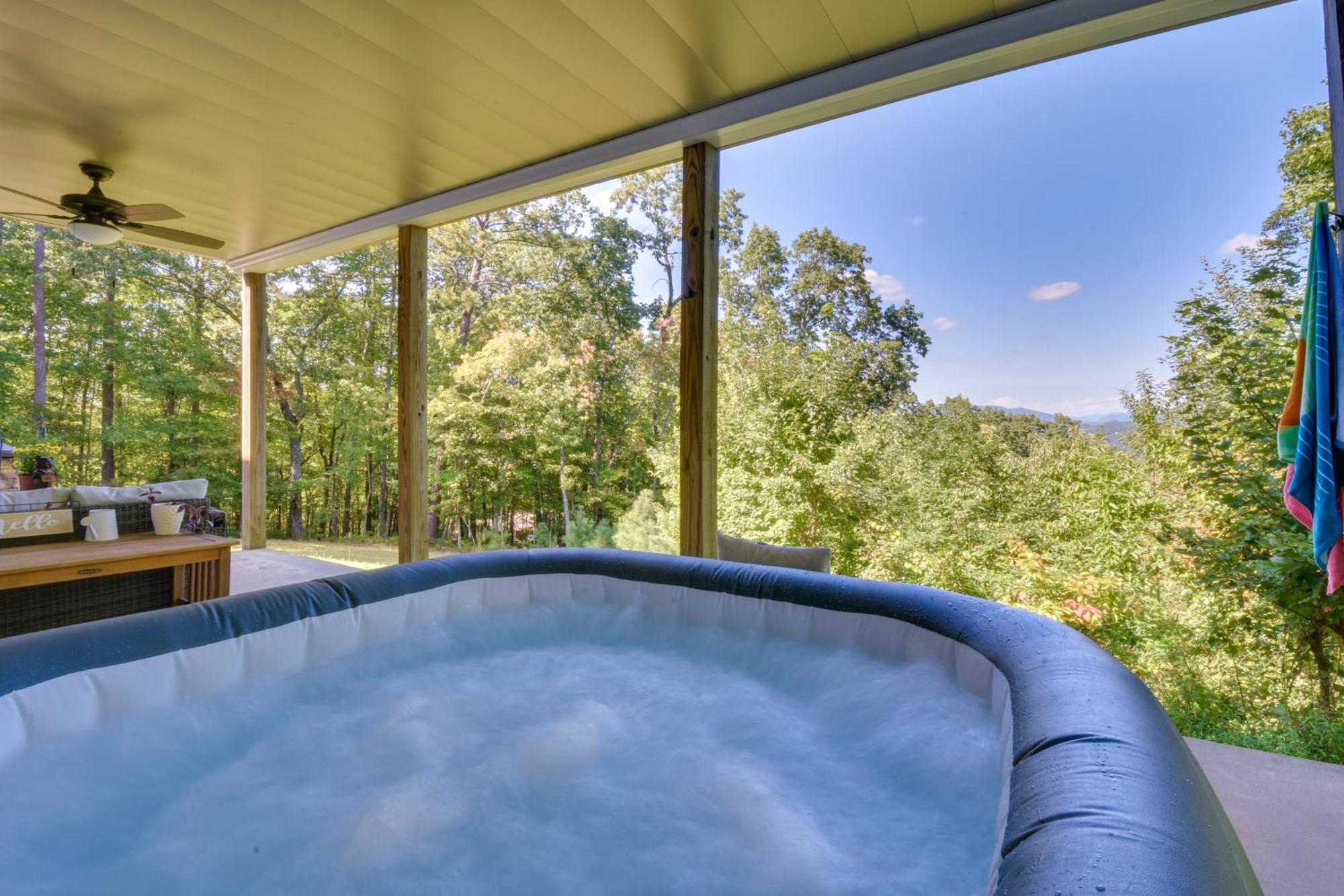 Lakemont Retreat Game Room, Hot Tub, And Mtn Views! Екстер'єр фото